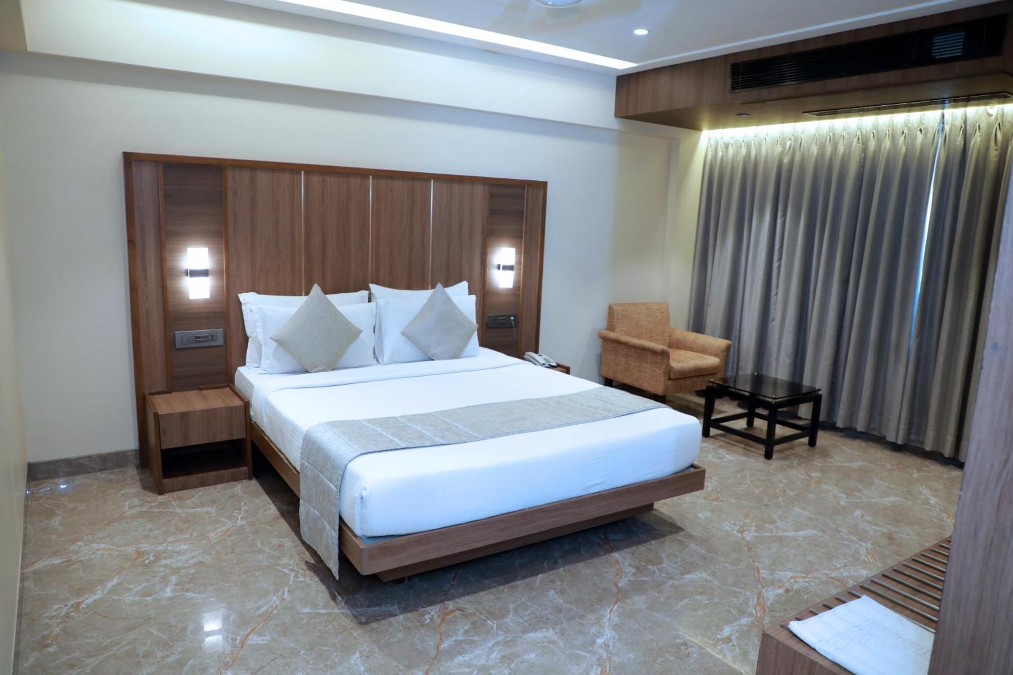 Hotel Archana Residency Mumbai Exterior photo